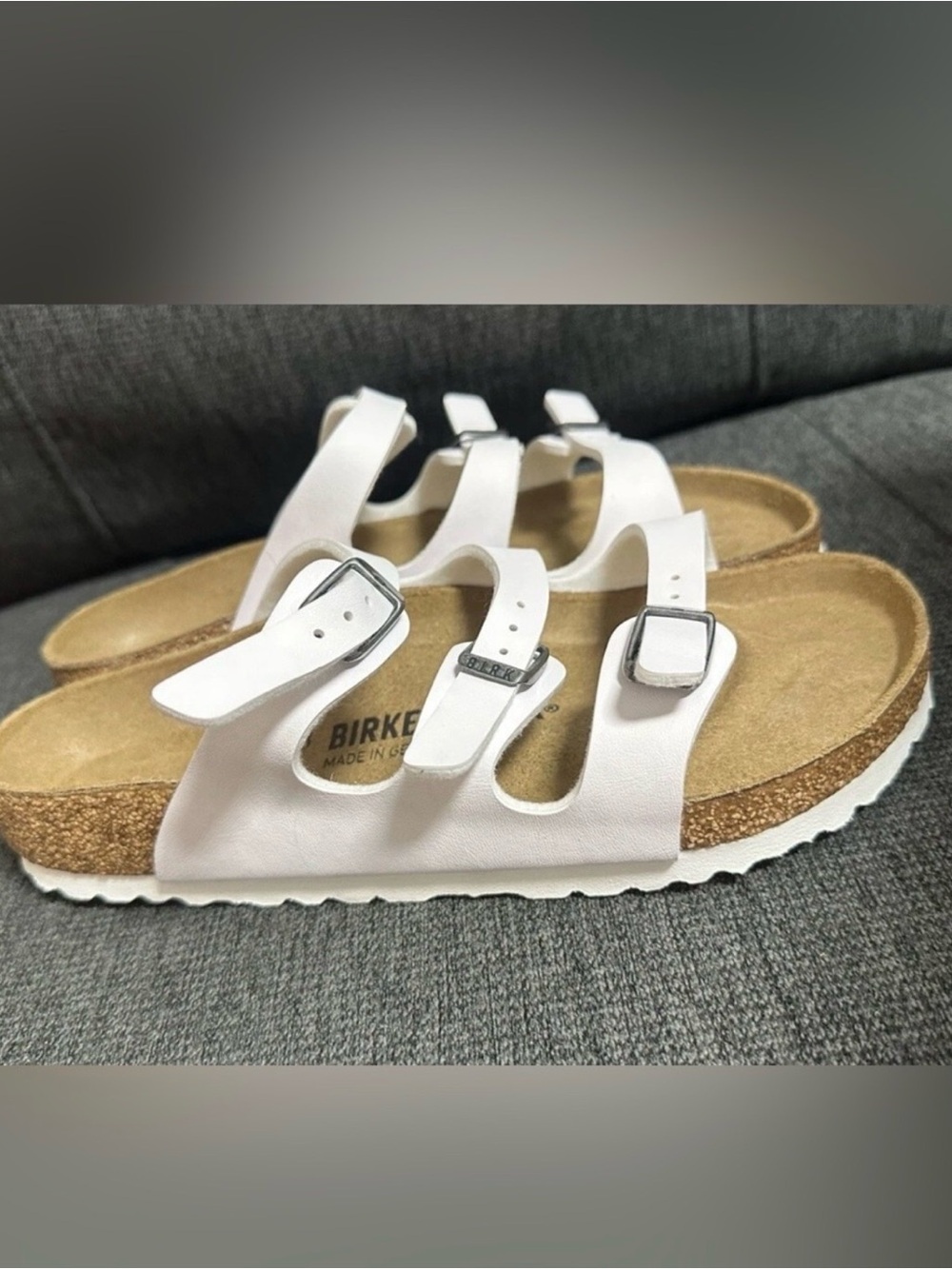 NWT Birkenstock women White Triple-Buckle Sandals size 39 (8,5)